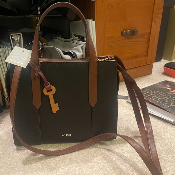 Fossil Sara Satchel black/brown crossbody New With Tags - Picture 3 of 4